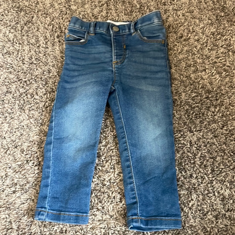 🎉ACCEPTING ANY OFFER! 
Old Navy jeans